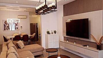 Huoneisto, kaupunkinäköala | Oleskelualue