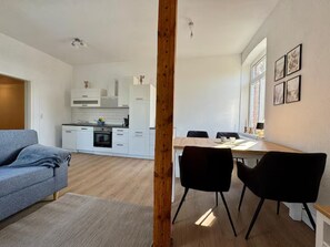 Smart TV - Apartment Robbe near the Ochsenturm (Geestland)