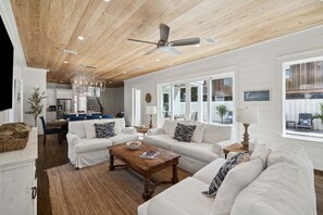 تلفزيون ذكي، كُتُب