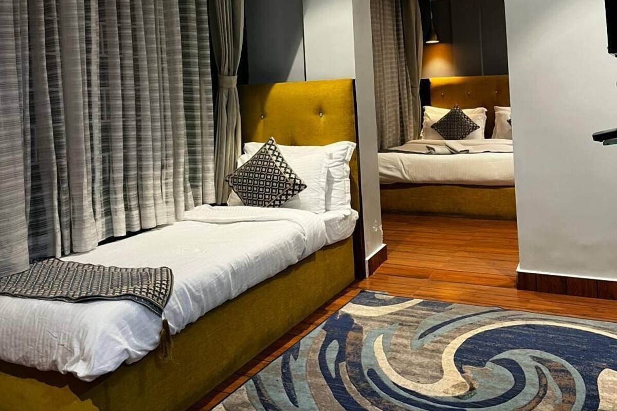 Family Twin Room | In-room safe, iron/ironing board, free WiFi