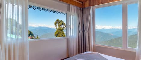 Familien-Doppel- oder -Zweibettzimmer, HĂŒgelblick