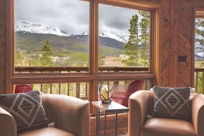 Interior - Lupine Lookout, 5BR Mountain Home, Pet Friendly, Hot Tub, Near Slopes & Town (Breckenridge)