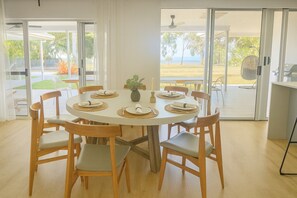 تناول الطعام