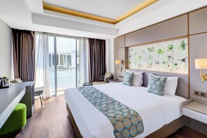 Standard Suite, 1 Double Bed, Balcony | Premium bedding, free WiFi, bed sheets - Sunday Hotel Sunset Road Near Trans Studio Mall (Kuta)