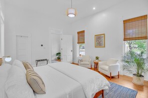 2 chambres, bureau, fer et planche à repasser, Wi-Fi gratuit