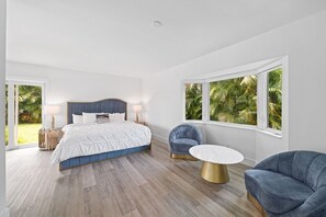 4 bedrooms, iron/ironing board, travel cot, free WiFi