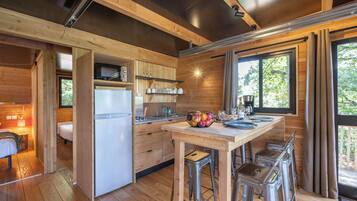 Superior Chalet | Dapur peribadi | Kerusi tinggi