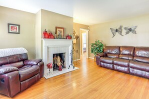 Casa (2 Bedrooms) | Interior