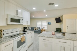 Interior - Saltwater Pool & Lanai: Lehigh Acres Escape! (Lehigh Acres)