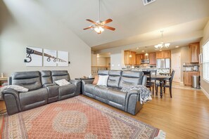 Rumah (2 Bedrooms) | Interior