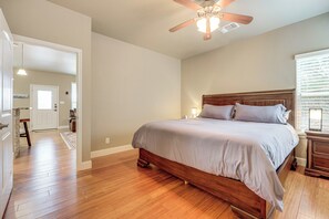Apartment (1 Bedroom) | Interior - < 1 Mi to Comal Park: Peaceful Duplex w/ Yard! (Canyon Lake)