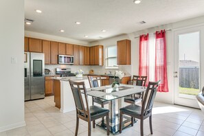 House (3 Bedrooms) | Interior - 11 Mi to Beach: La Marque Home w/ Patio! (La Marque)