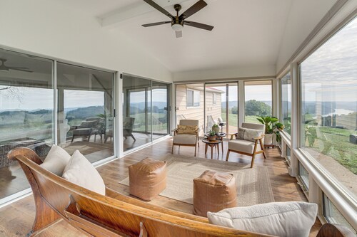 1 Mi to Table Rock Lake: Home w/ Furnished Patio!