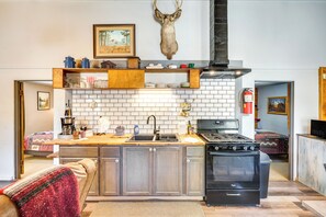 منزل (2 Bedrooms) | المنشأة من الداخل