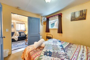 House (2 Bedrooms) | Interior - 4 Mi to Estes Park: Riverfront Cabin w/ Hot Tub! (Drake)