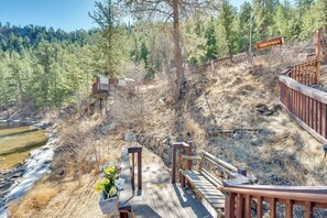 Interior - Private Hot Tub & Deck: Romantic Getaway in Drake (Drake)