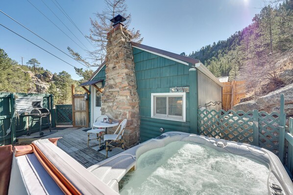 Apartment (0 Bedroom) | Front of property