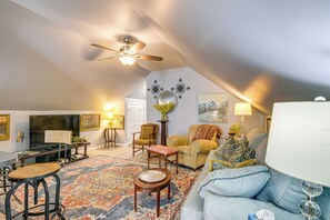 Apartment (1 Bedroom) | Interior - Peaceful Countryside Escape in Covington! (Covington)