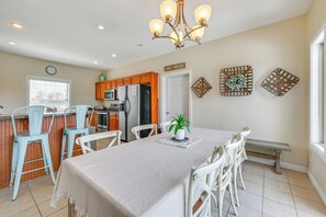 Maison (4 Bedrooms) | Intérieur
