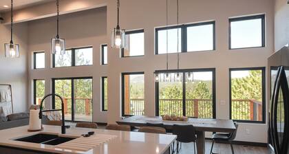 Incredible Views from Multi-Level Deck, Paved Roads, Hot Tub, Spacious Home!