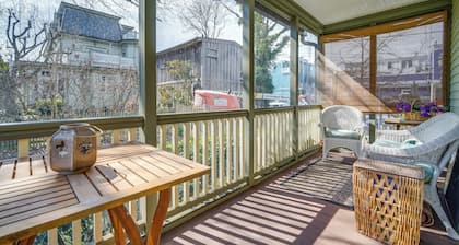 Walk to Beach: Cape May Home w/ Screened Patio!