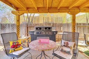 Interior - 4 Mi to Old Town Plaza: Albuquerque Home w/ Patio (Albuquerque)