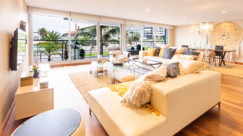 Luxury Apartment in Rambla Puerto del Buceo