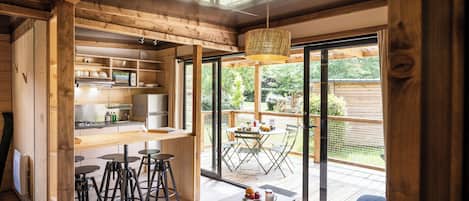 Superior Chalet | Living area