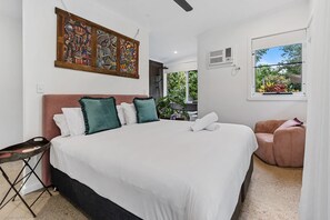 2 bedrooms, Internet - Hideout Machans -pool BBQ Beach and Pet Friendly (Cairns)