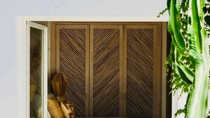 Ảnh chưa phân loại, 2 trong số 52 ảnh, nút