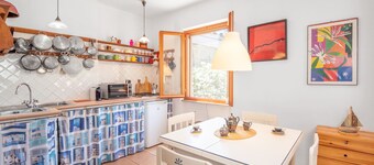 Casa Zip - Two Bedroom Villa, Sleeps 7