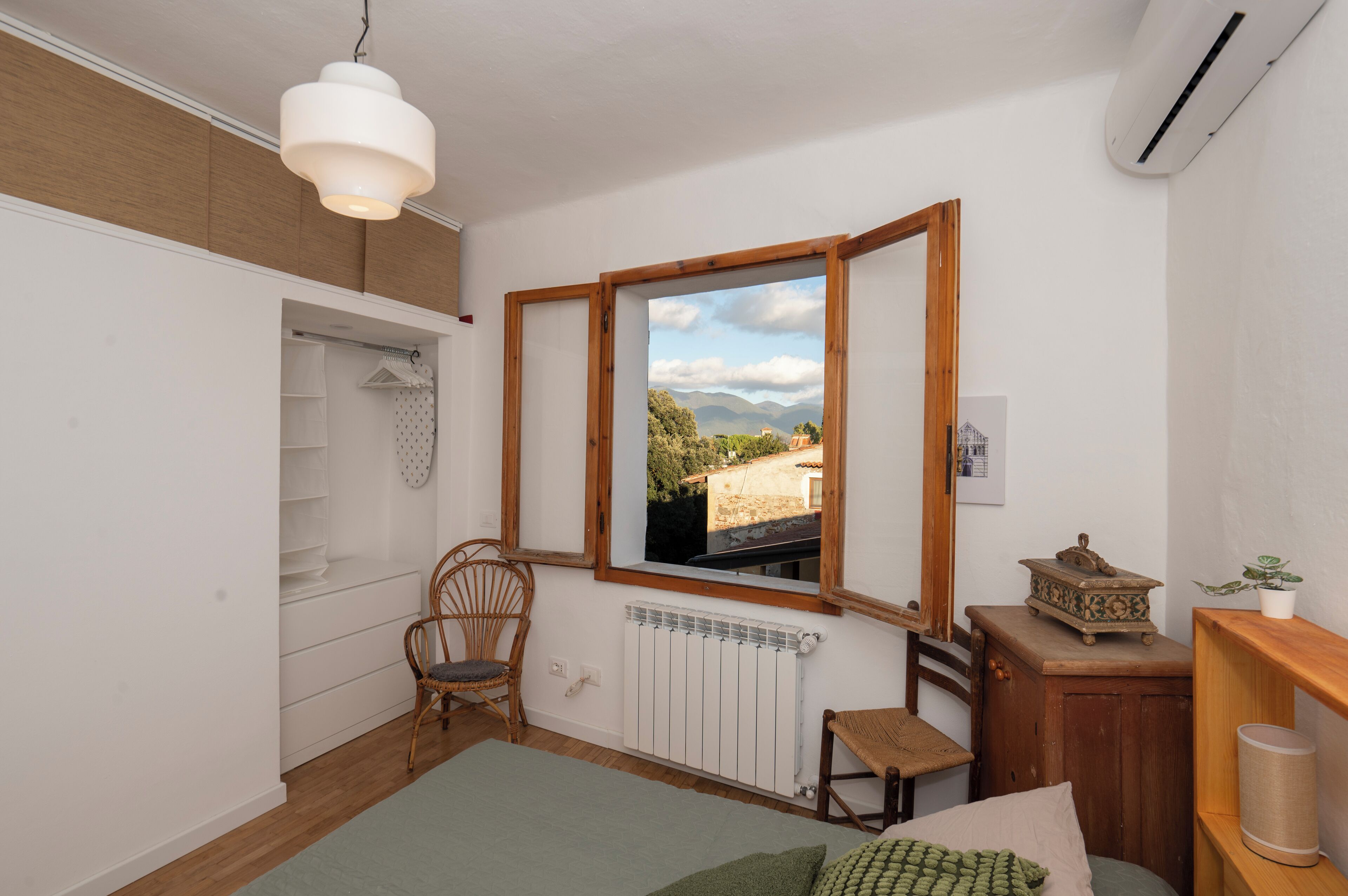 2 camere, una scrivania, Wi-Fi gratuito, lenzuola