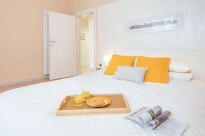 2 dormitorios, tabla de planchar con plancha, wifi gratis y ropa de cama