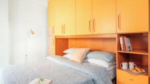 Unclassified image, 2 of 12, button - Casa Luna - One Bedroom Apartment, Sleeps 5 (Pisa)