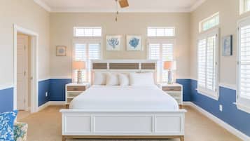4 habitaciones, tabla de planchar con plancha, wifi y ropa de cama