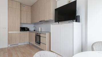 Apartment, City View | Dapur kecil peribadi