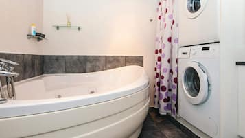 House | Spa treatment
