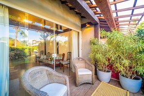 Deluxe Villa, 5 Bedrooms, Air conditioning | Terrace/patio - Bz09 Quadra da praia Casa 5 suites (Buzios)