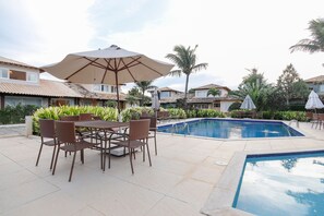 Deluxe Villa, 5 Bedrooms, Air conditioning | Pool | Outdoor pool, open 9:00 AM to 7:00 PM, pool umbrellas, sun loungers