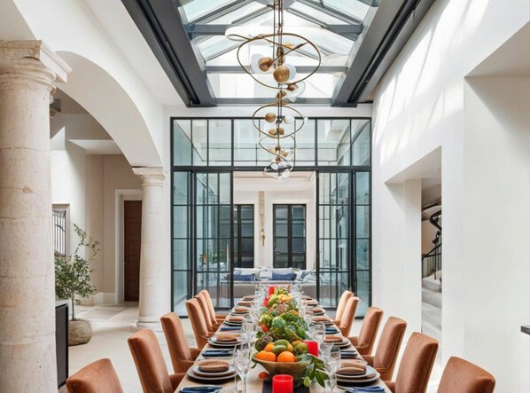 Apartment | Dining