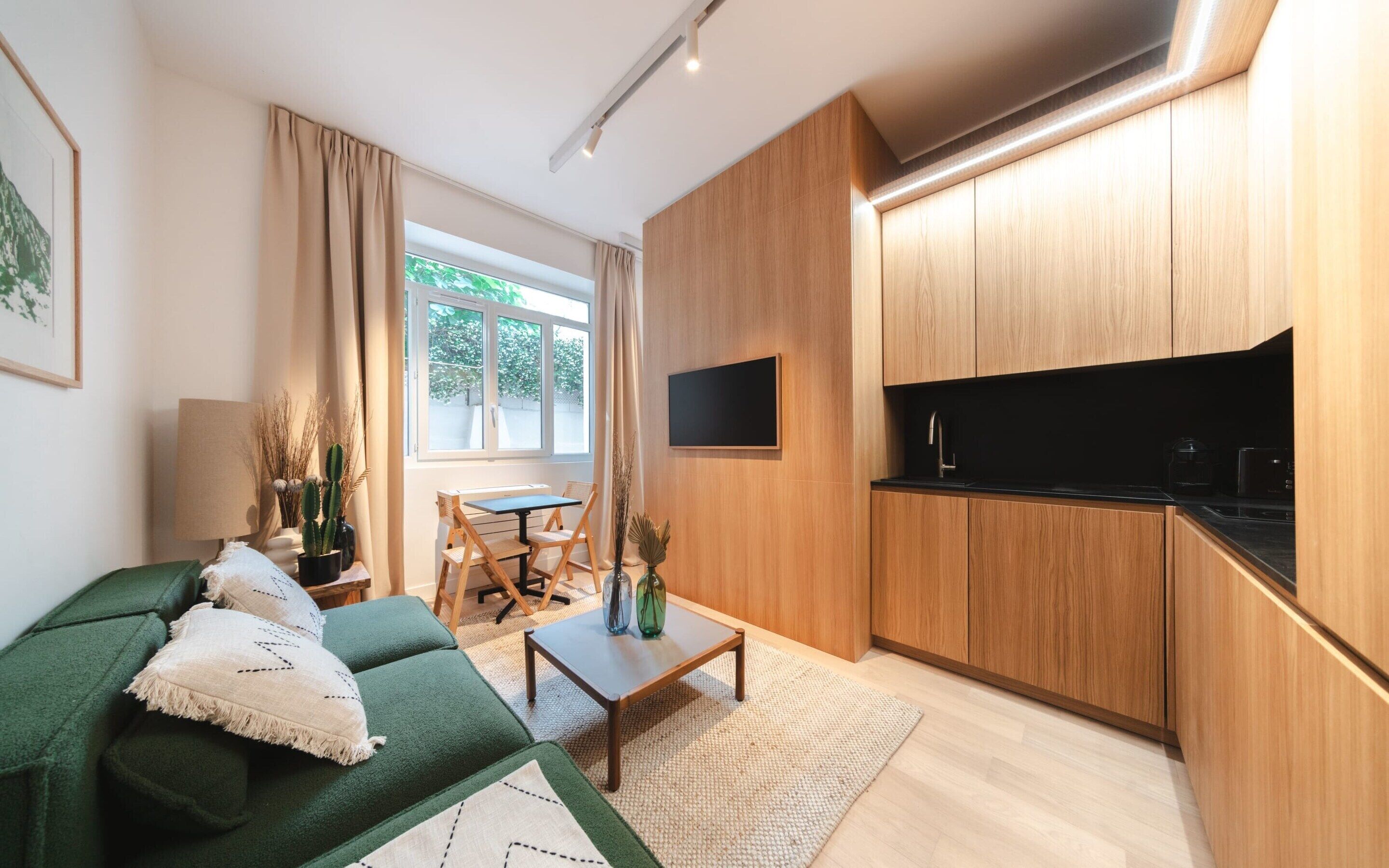 Apartment | Living area