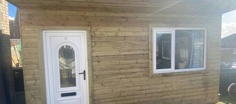 R and B Warm and Cosy Cabin