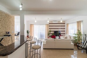 Villa | Sala de estar