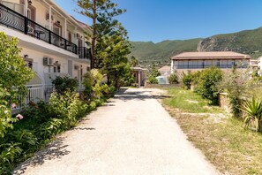 Exterior - Anthi Studios & Apartments (Zakynthos)