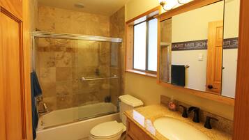 Condo, 1 Bedroom | Bathroom