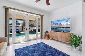 House, 3 Bedrooms | Interior - Blue Wave Retreat At Hollywood Beach 3 Bedroom Home (Hollywood)