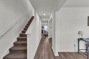 Rumah, 5 kamar tidur | Interior