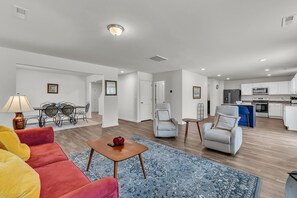 Hus, 5 soverom | Oppholdsområde | Smart-TV