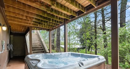 Cosby Mountain Lodge 4 Bedroom Home