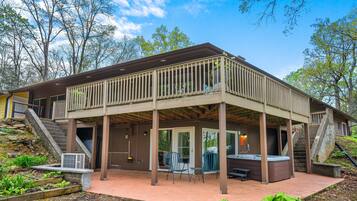 House, 4 Bedrooms | Exterior